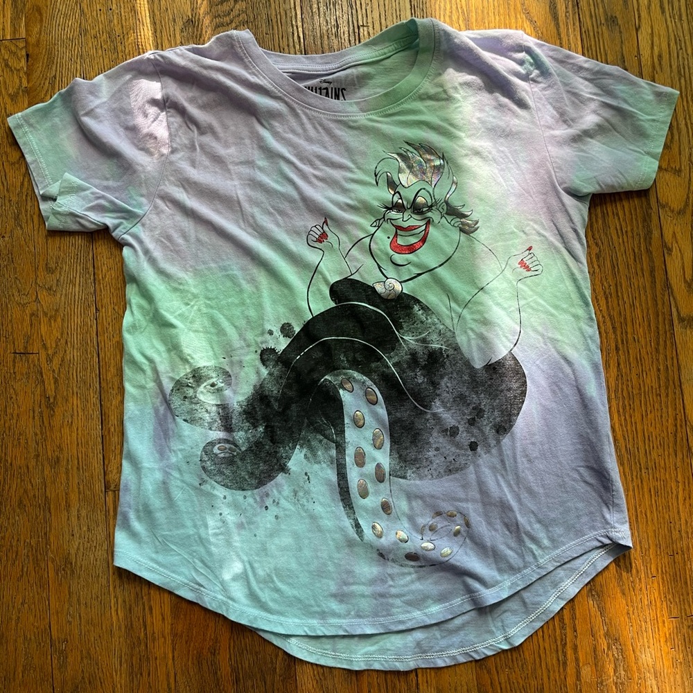 Disney Ursula 🐚 The Little Mermaid, Tie Dye and Metallic, T-Shirt 💜 Size Large